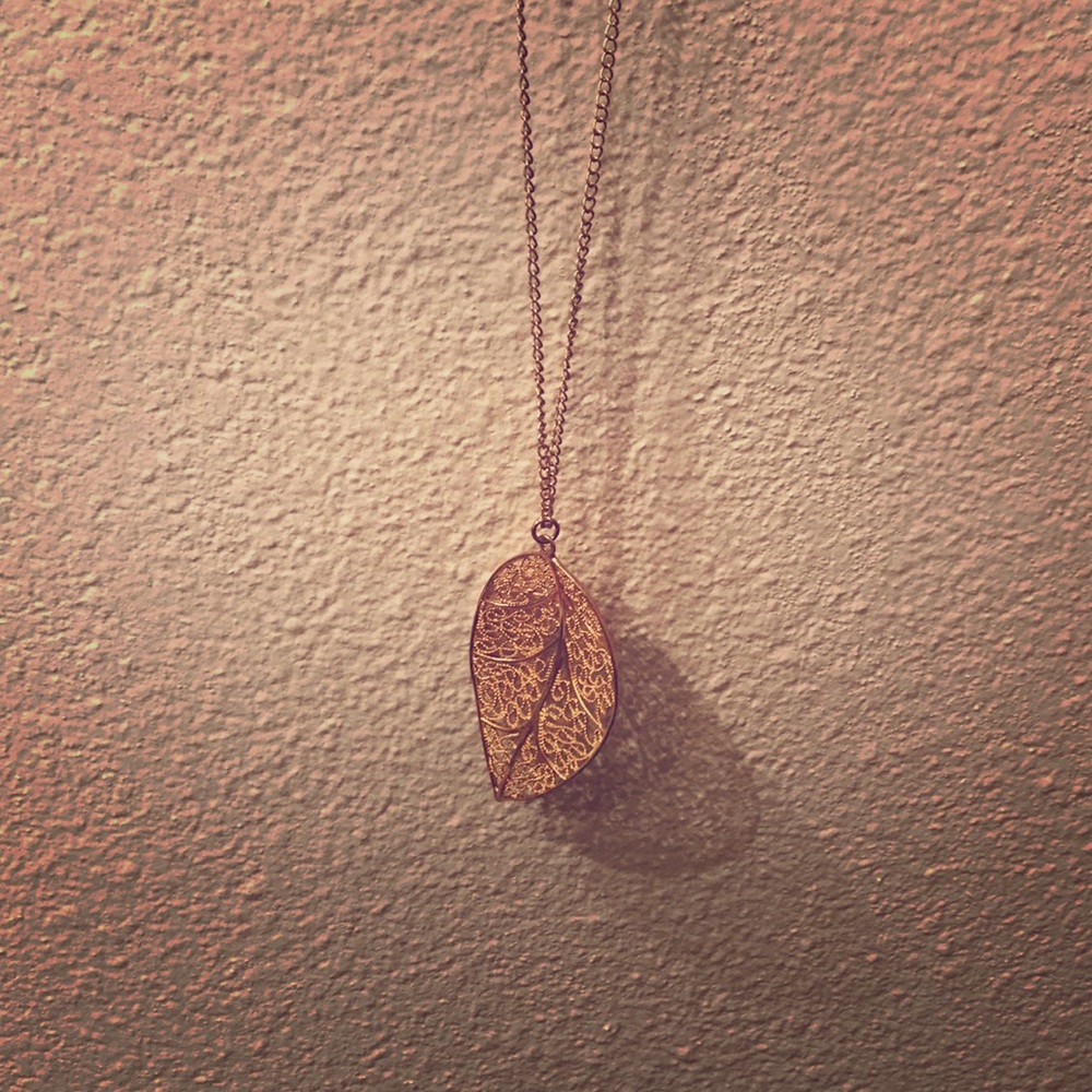 FREE ITEM WHEN ADDED TO BUNDLE